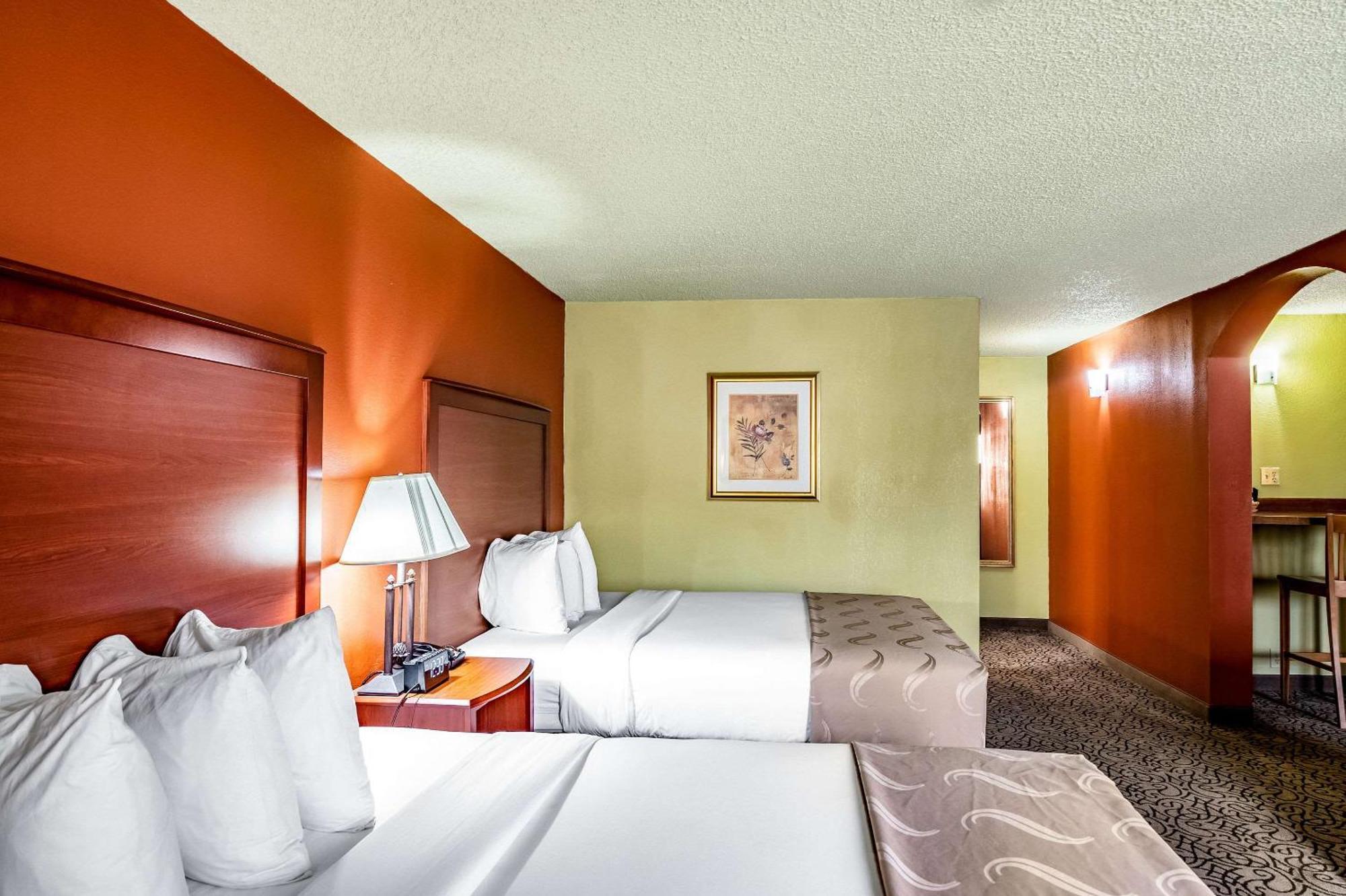 Quality Inn טרינידד מראה חיצוני תמונה