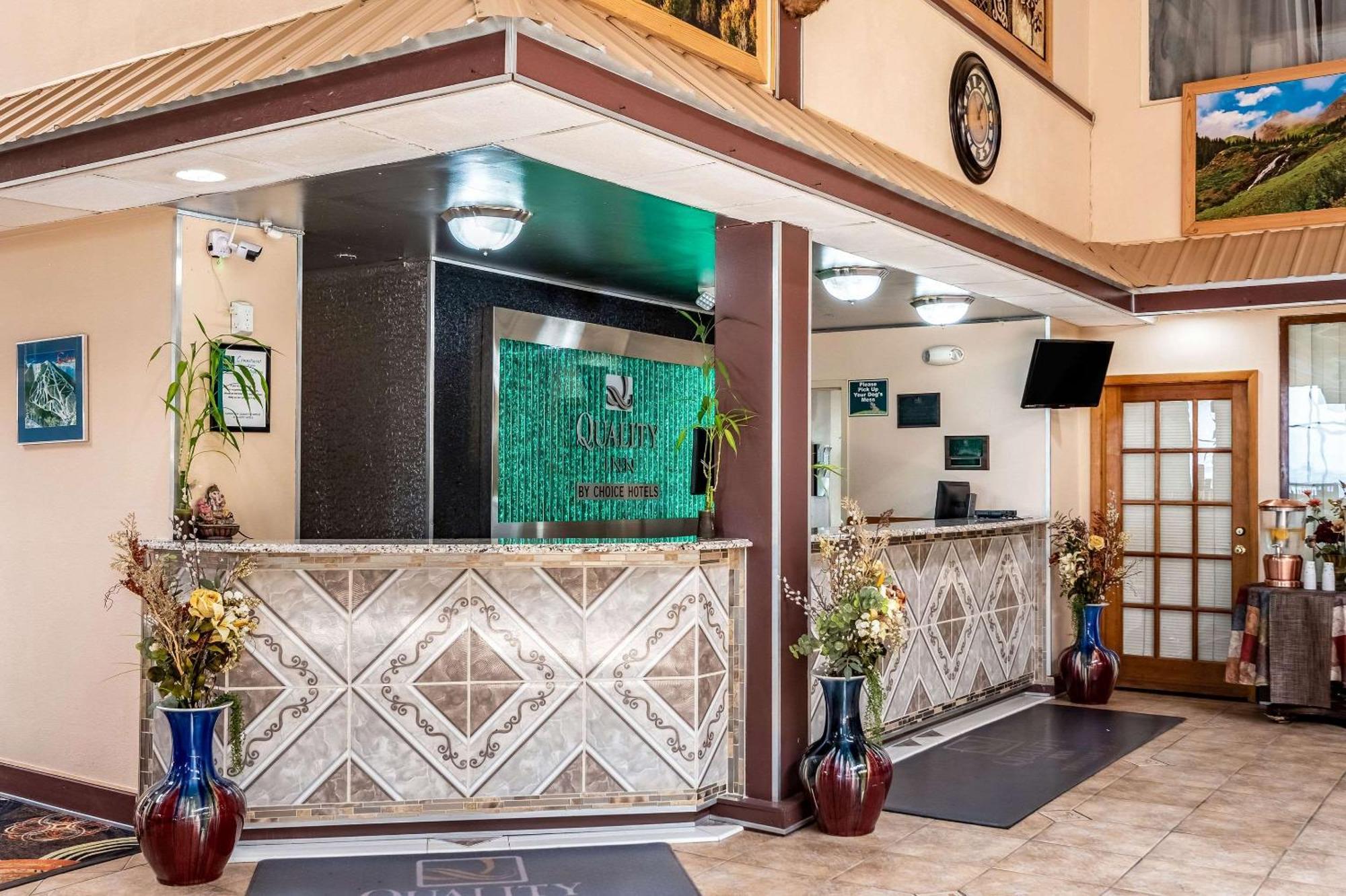Quality Inn טרינידד מראה חיצוני תמונה