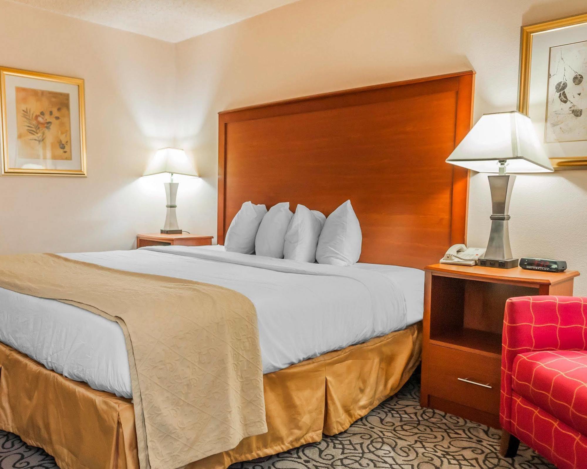 Quality Inn טרינידד מראה חיצוני תמונה